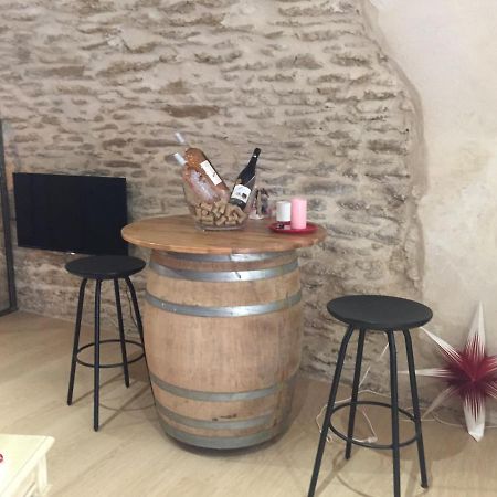 Chambre D Hote De Charme Avec Plein D Authenticite Du 13 Eme Siecle Châteauneuf-du-Pape Dış mekan fotoğraf